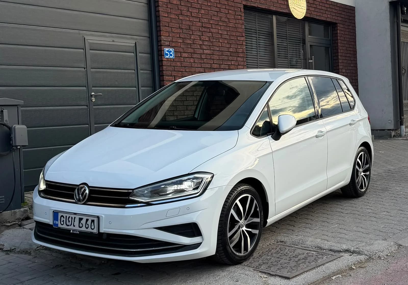 Volkswagen Golf Sportsvan 1.6 TDI DSG Highline